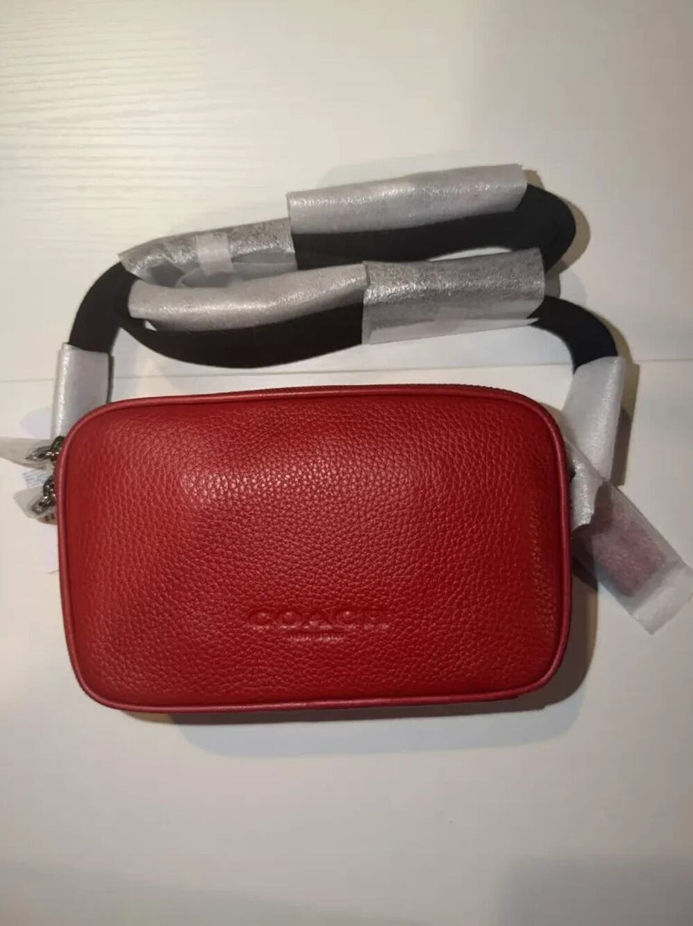 B7-016 NWT Coach Colton Crossbody Bag 19 Black Silver CET66 Pebble Leather